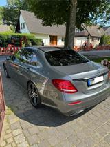 Mercedes-Benz E 200 AMG Line + Night Line + Widescreen - Mercedes-Benz E 200 Gebrauchtwagen in Hamburg