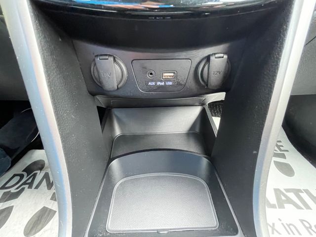 Hyundai i30  blue Classic