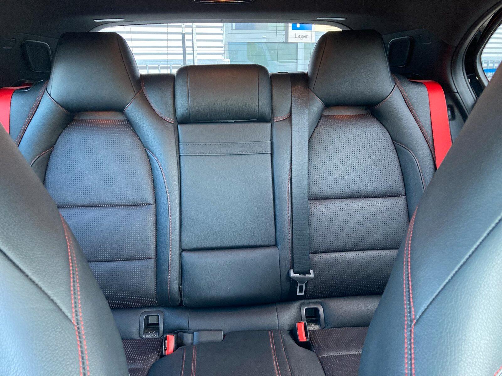 Mercedes-Benz A 250 AMG Line *COMAND*Pano*Distr*HarmanKardon®*