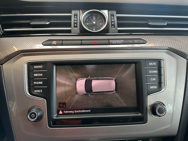 MYAUTOCENTER – Gebraucht- und Jahreswagen mit Werkstattservice in Pfaffenhofen Volkswagen Passat *KEYLESS*MASAGE*360°*ACC*AHK*3-ZONEN*LED*