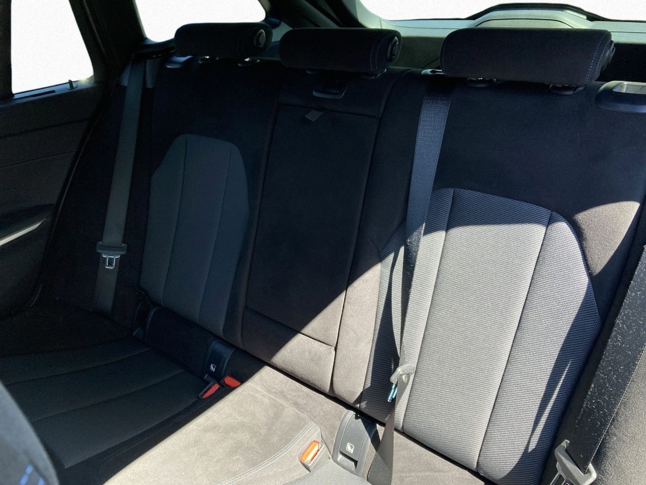 BMW 330 - Bild 16