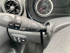 Fahrzeugabbildung Hyundai i10 1.0 Automatik Trend KLIMA PDC ALU ALLWETTER