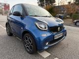 Smart ForTwo coupe Basis 66kW*Automatik*Klima*Navi*Pan - Smart ForTwo Gebrauchtwagen in Kiel