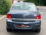 Opel Astra H Lim. Edition Klima E Fenster PDC - Opel Astra: Limousine, F