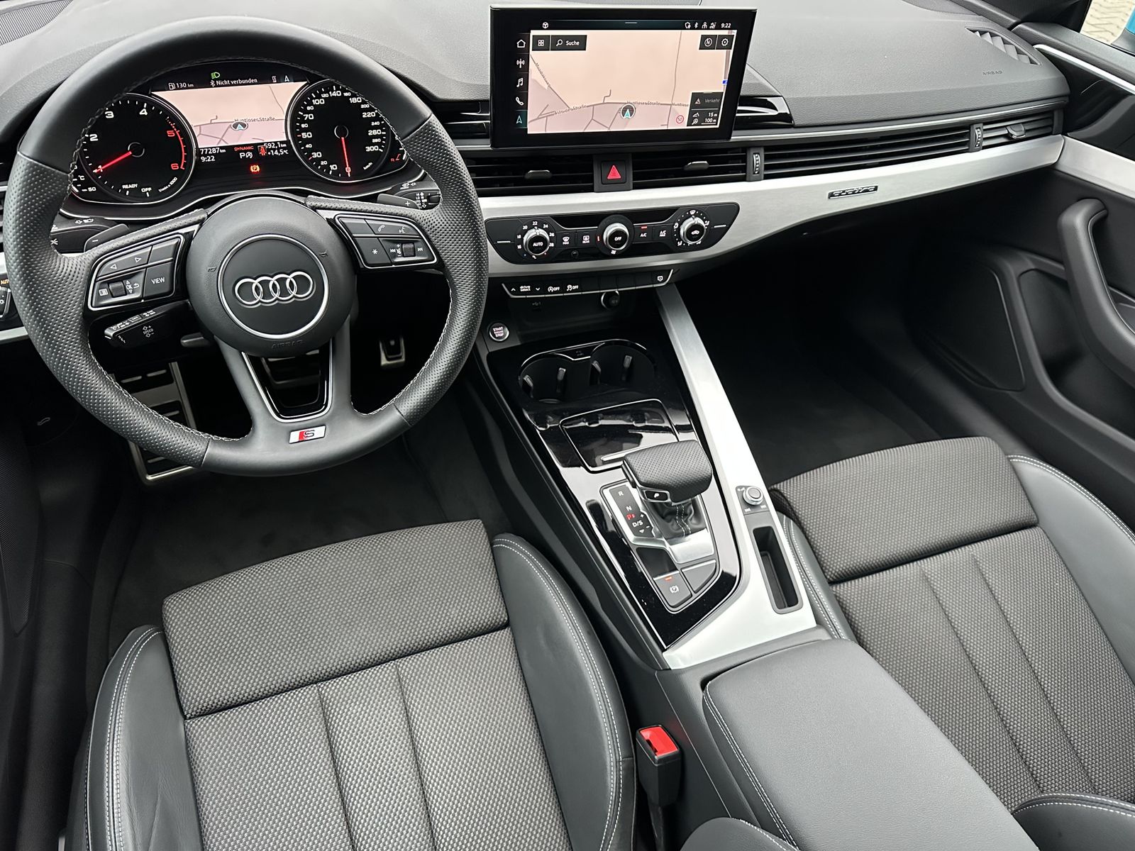 Fahrzeugabbildung Audi A5 40 TDI Qu S-Line Individual NAV+LED+PANO+19ZO