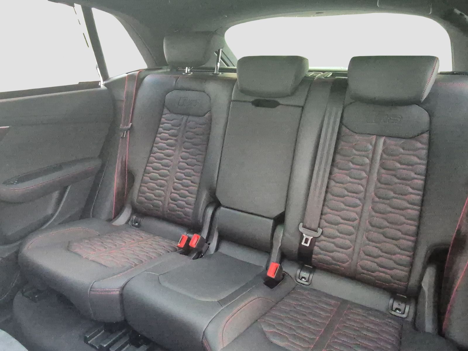 Audi RSQ8 - Bild 13