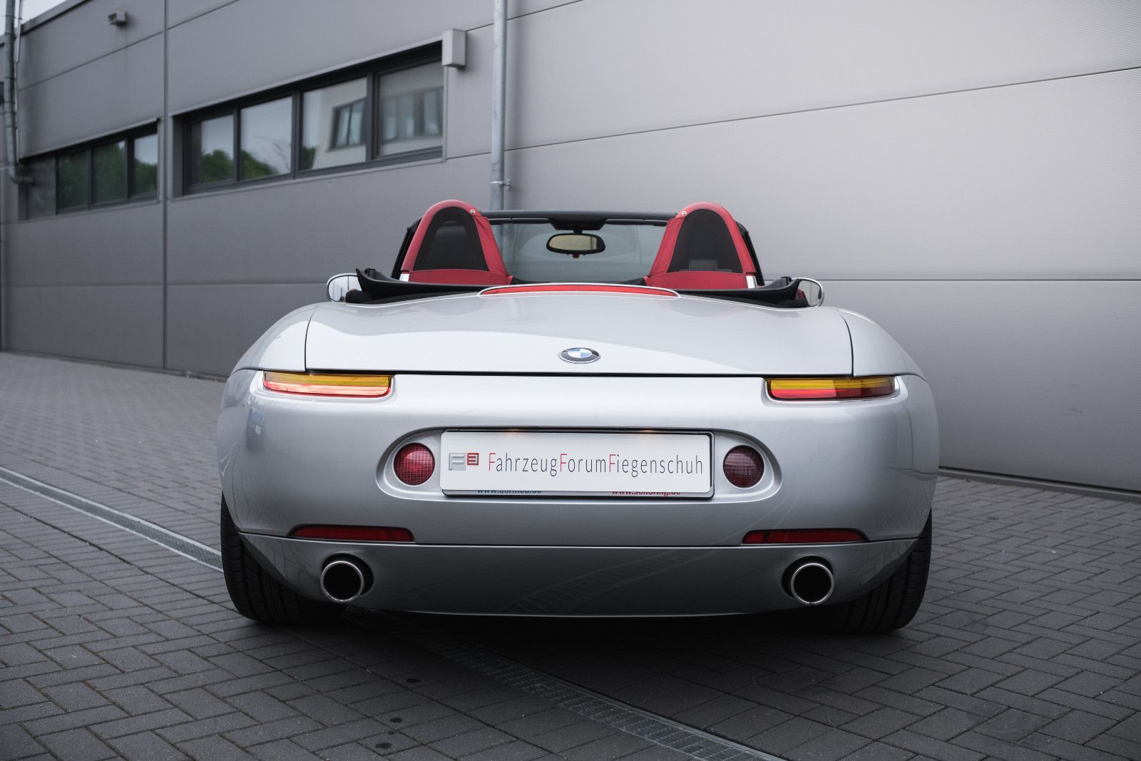 Fahrzeugabbildung BMW Z8 4.9 Roadster - 1. Hand - dt. Erstauslieferung