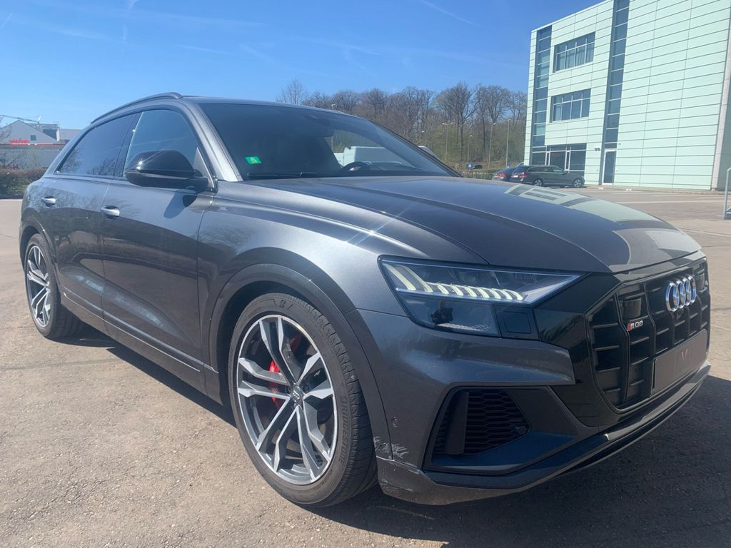 Audi SQ8