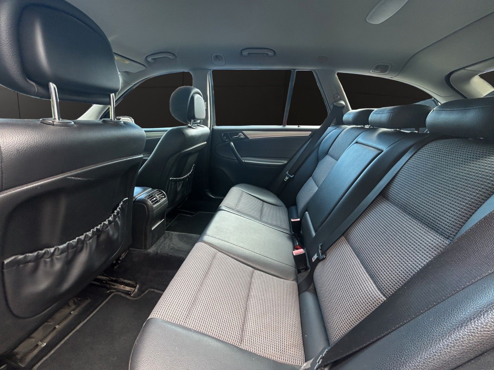 Fahrzeugabbildung Mercedes-Benz C 180 Kompressor C T-Modell/Service Neu/Klima/
