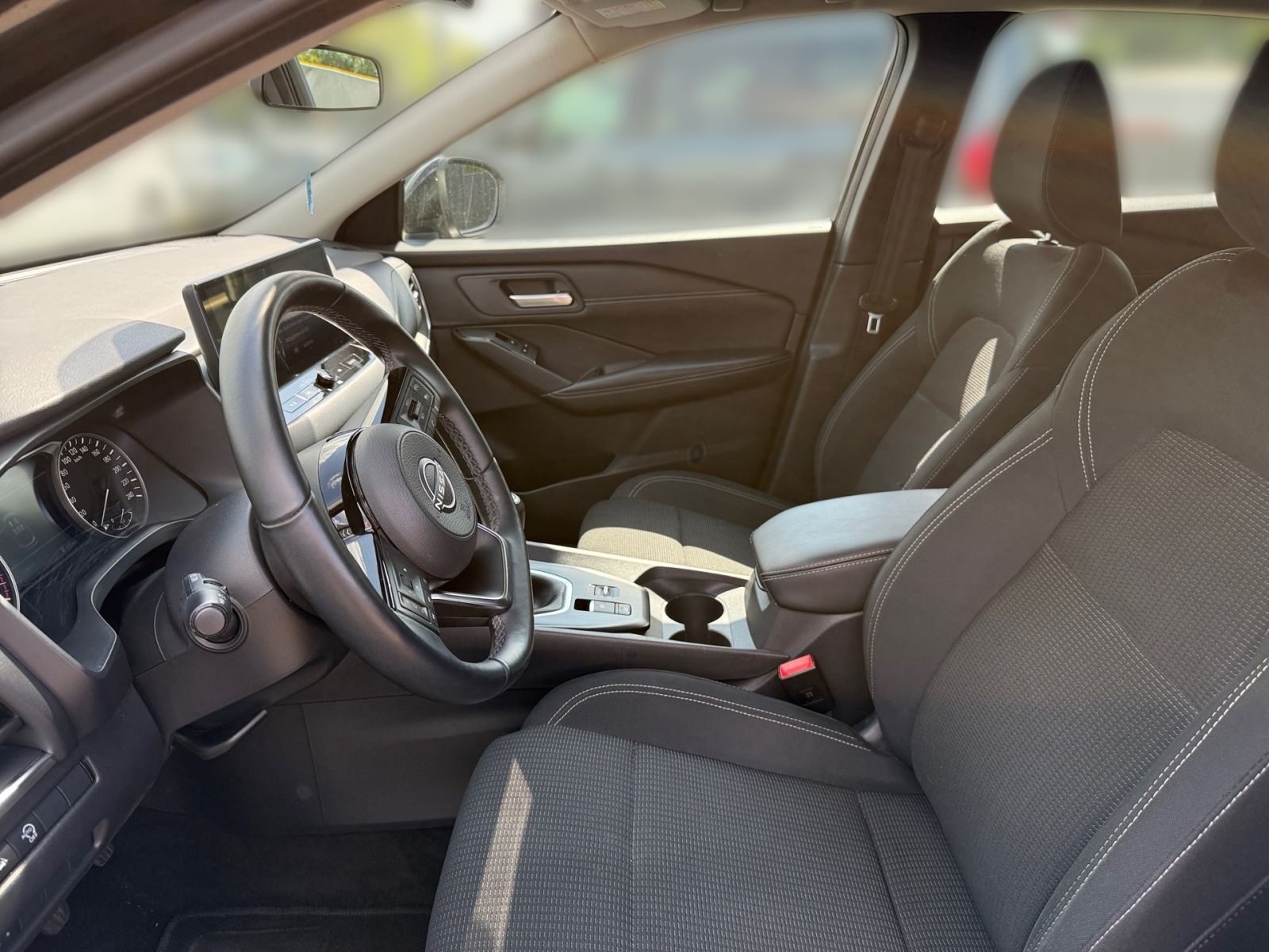 Fahrzeugabbildung Nissan Qashqai 1.3 DIG-T Acenta *360°-KAMERA*NAVI*WINTE
