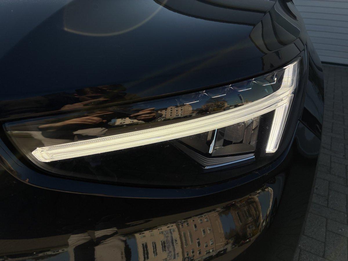Volvo XC40 B3 2WD Core  LED Navi SHZ