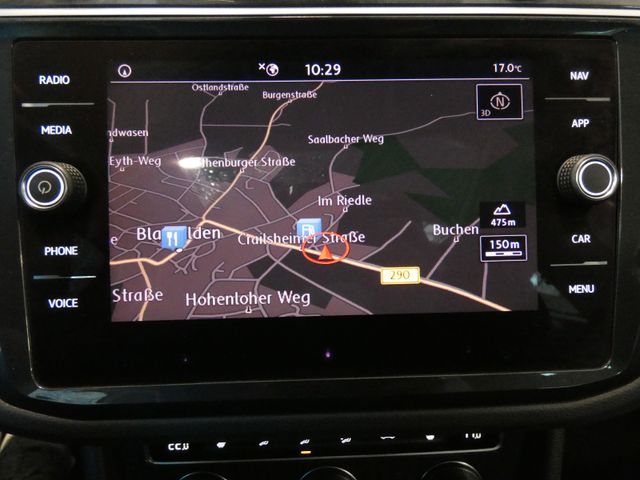 Tiguan 2.0 TDI IQ.DRIVE HUD AHK PANO SHZ ACC LED