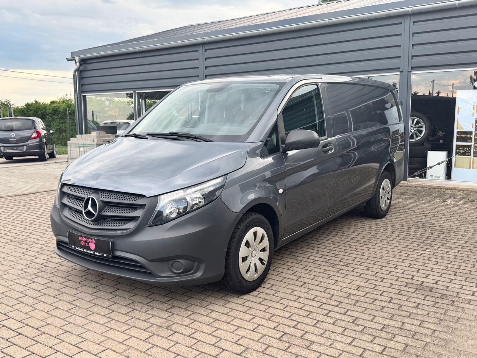 MERCEDES-BENZ Vito 116 CDI*lang*Klima*AHK*MwSt*Automatik*Servi