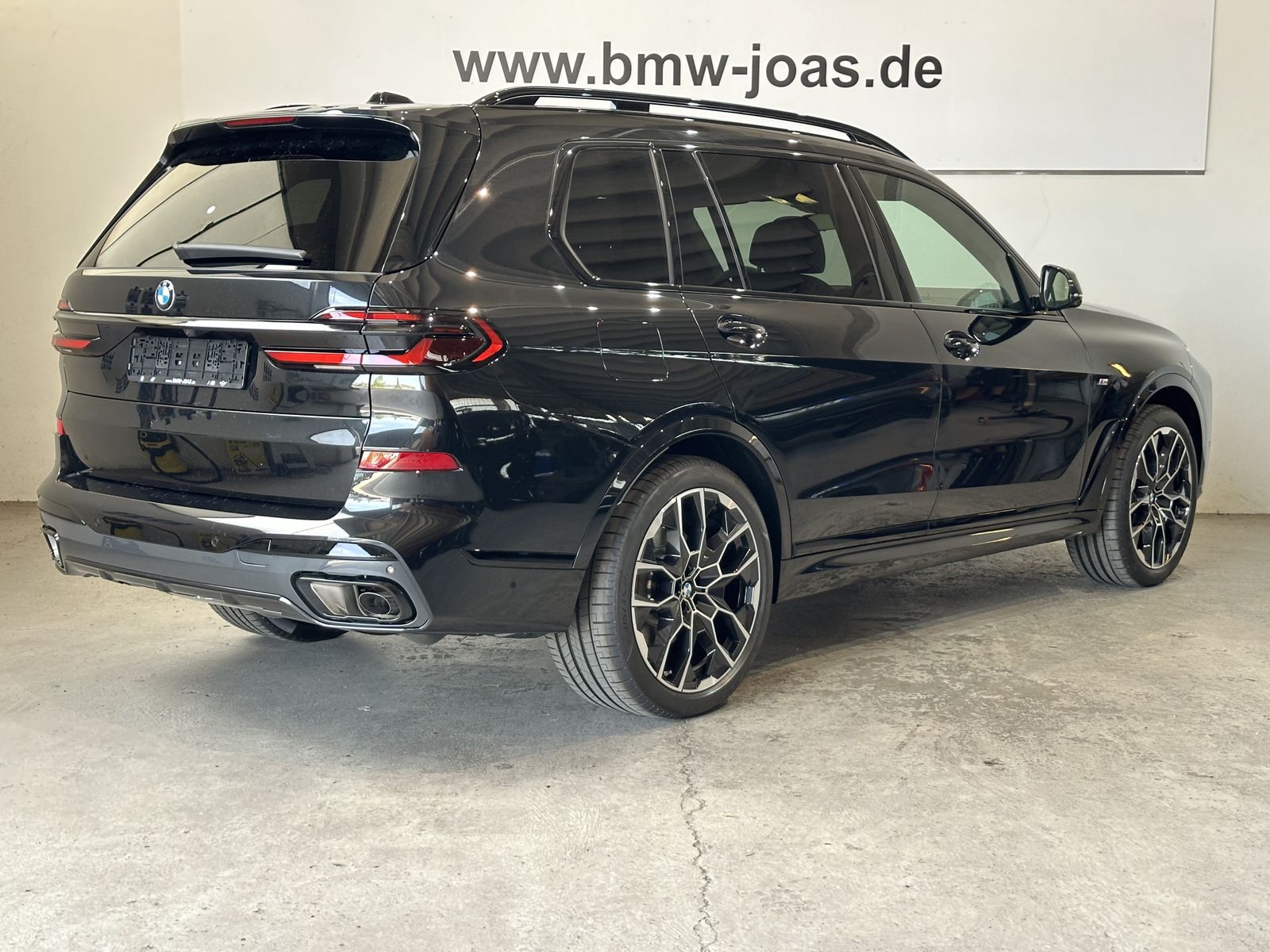 Fahrzeugabbildung BMW X7 xDrive40d Aktive Sitzbelüftung, Massagefunkti