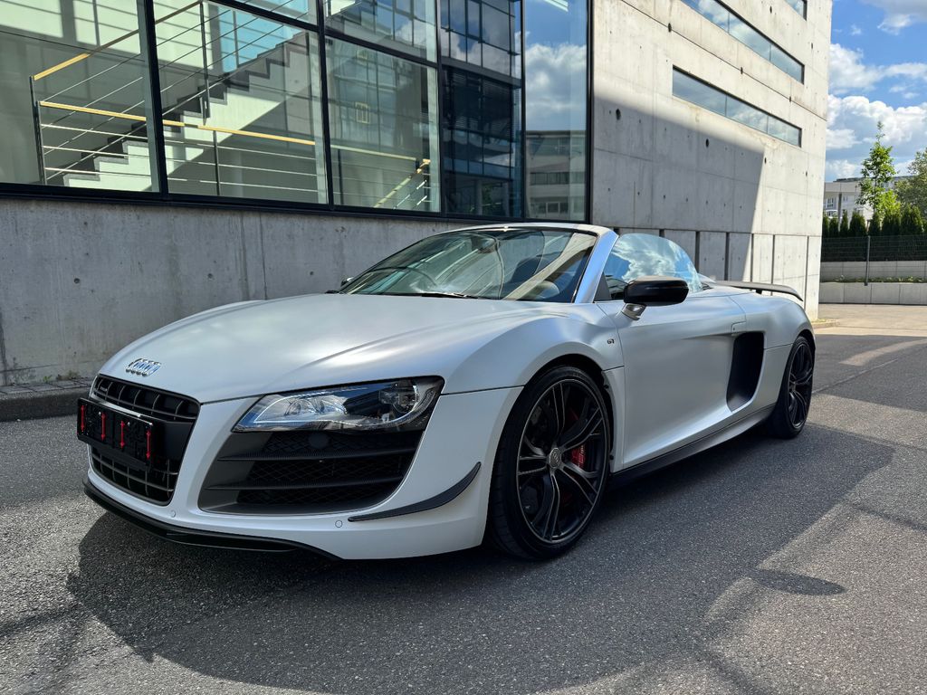 Audi R8