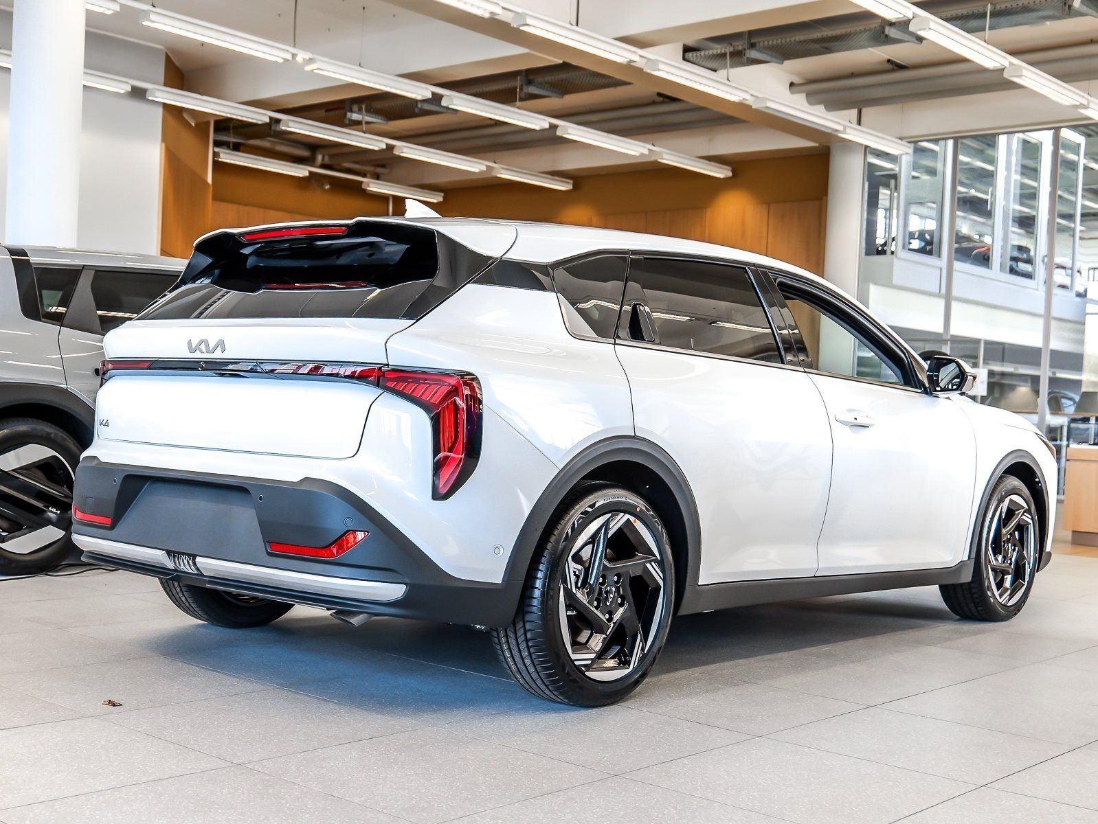 Kia K4 - Bild 2