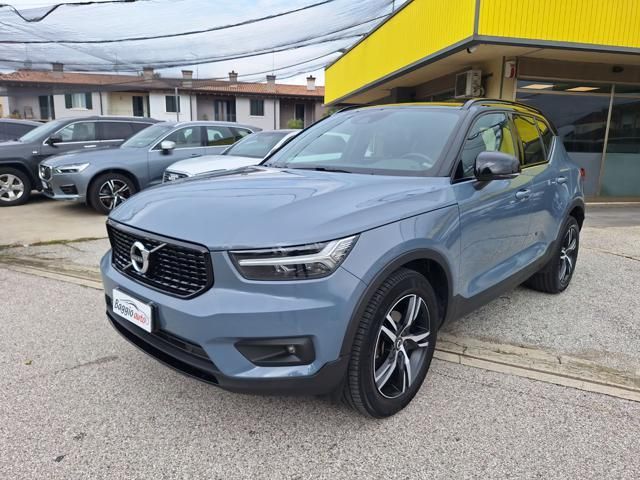 Volvo VOLVO XC40 T3 Geartronic R-design N°FY375