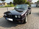 BMW 318i Cabrio  - BMW 318 aus 1993: 318i