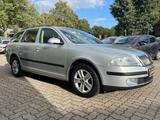 Skoda Octavia 2.0 Combi Elegance/Automatik/TÜV Neu/ - Skoda Octavia aus 2006: Elegance