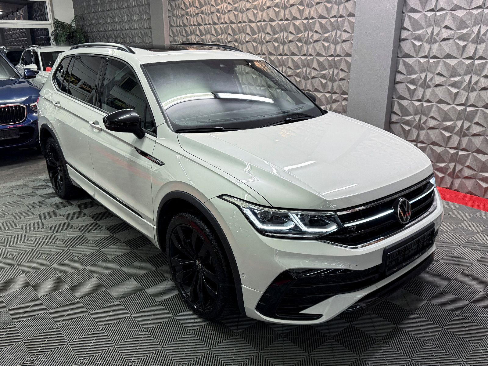 Volkswagen Tiguan Allspace 2.0 TSI DSG 4Motion R-Line DCC foto 3
