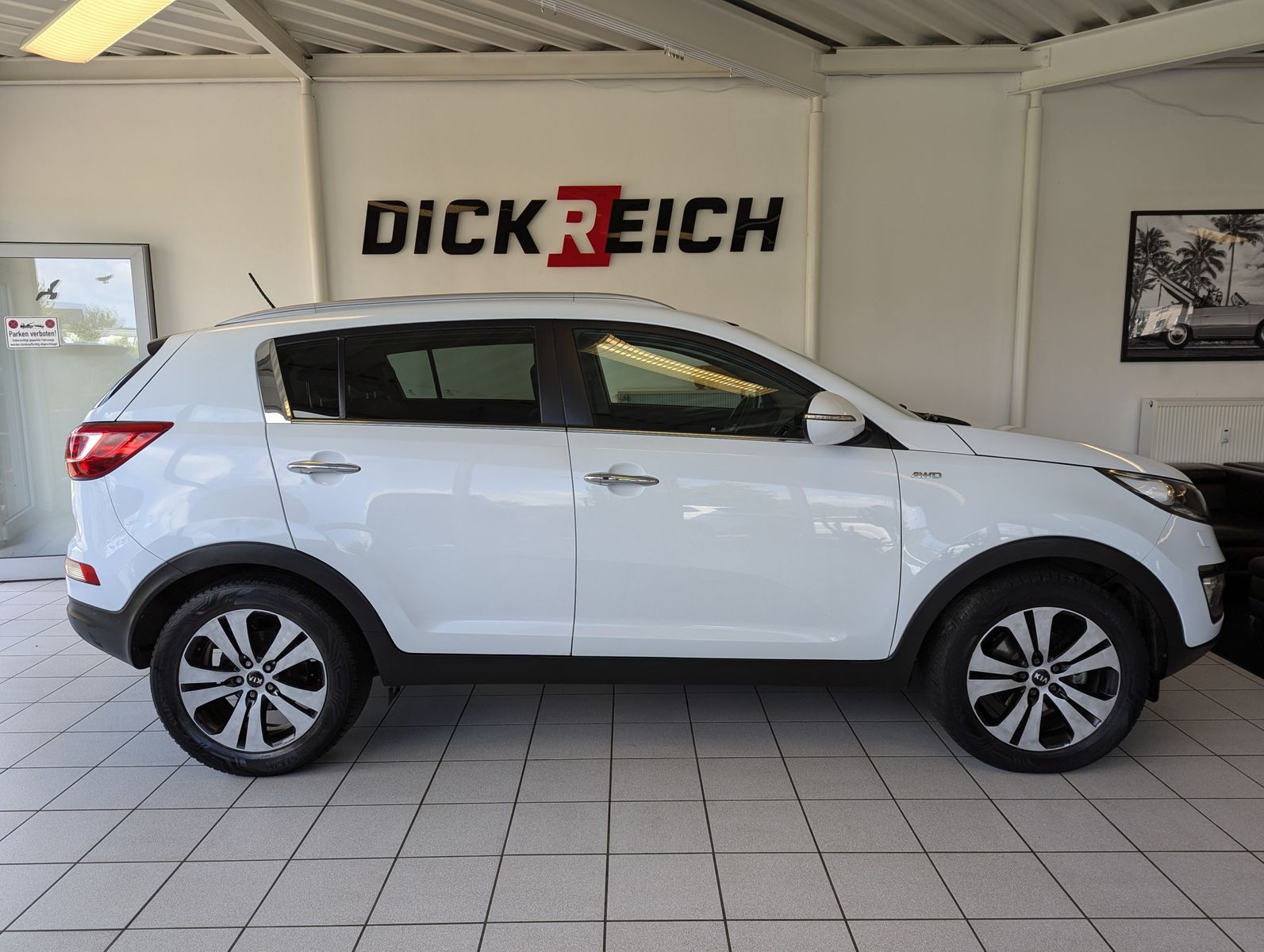 KIA Sportage 2.0CRDi 4WD FIFA Leder Kamera AHK 18" - Image 8