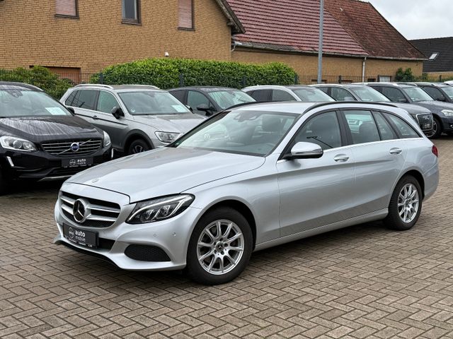MERCEDES-BENZ C220d Aut., Scheckheft MB, Service neu, AHK, LED