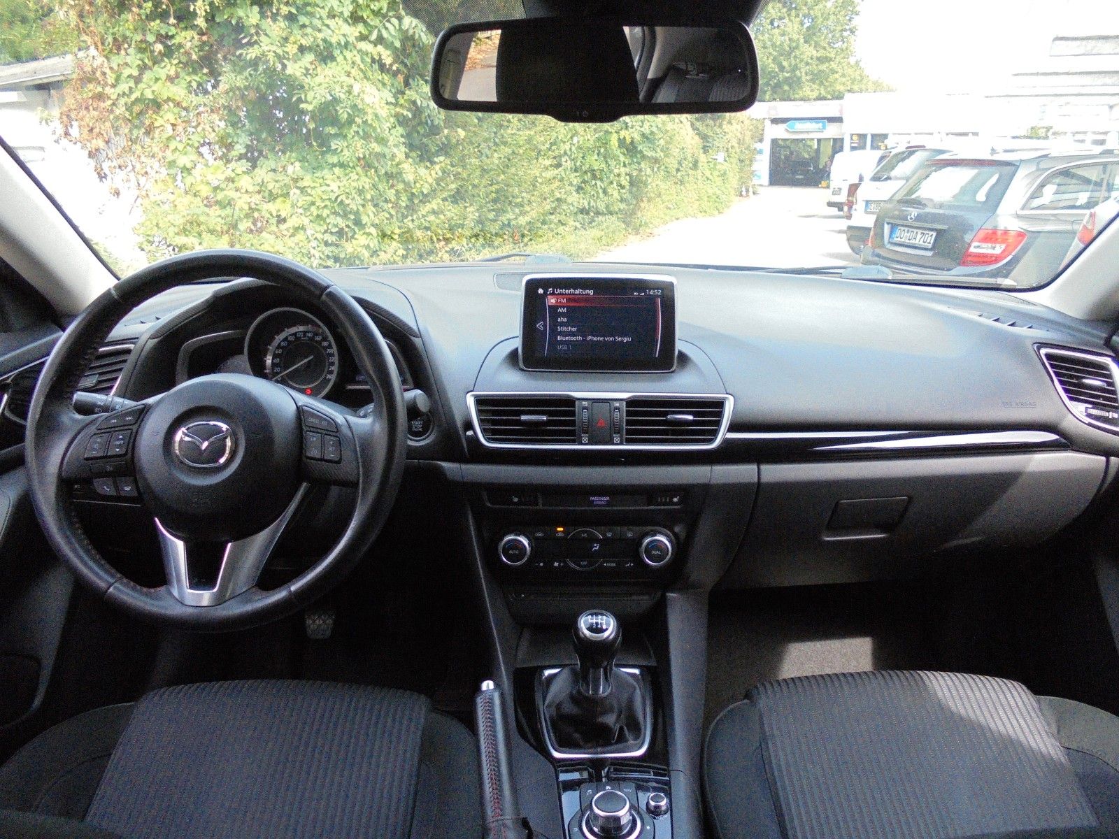 Fahrzeugabbildung Mazda 3 Lim. Center-Line/Klimaaut./Navi/Tüv Neu/1.Hand