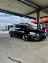Volvo S60 D5 AWD Geartronic RDesign RDesign - Volvo S60 R mit Diesel-Antrieb