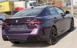 BMW 220i M-PAKET PRO/MBREMSE/ACC/360/HUD/19"/MASSAGE - mit Benzin-Antrieb: Coupe, Violett