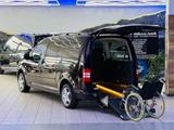 Volkswagen Caddy Maxi-DSG-Rollstuhlgerecht-Rampe - Volkswagen Caddy Maxi aus 2012