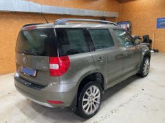 SKODA Yeti 2.0TDI 110PS erst 89Tkm 1.Hand