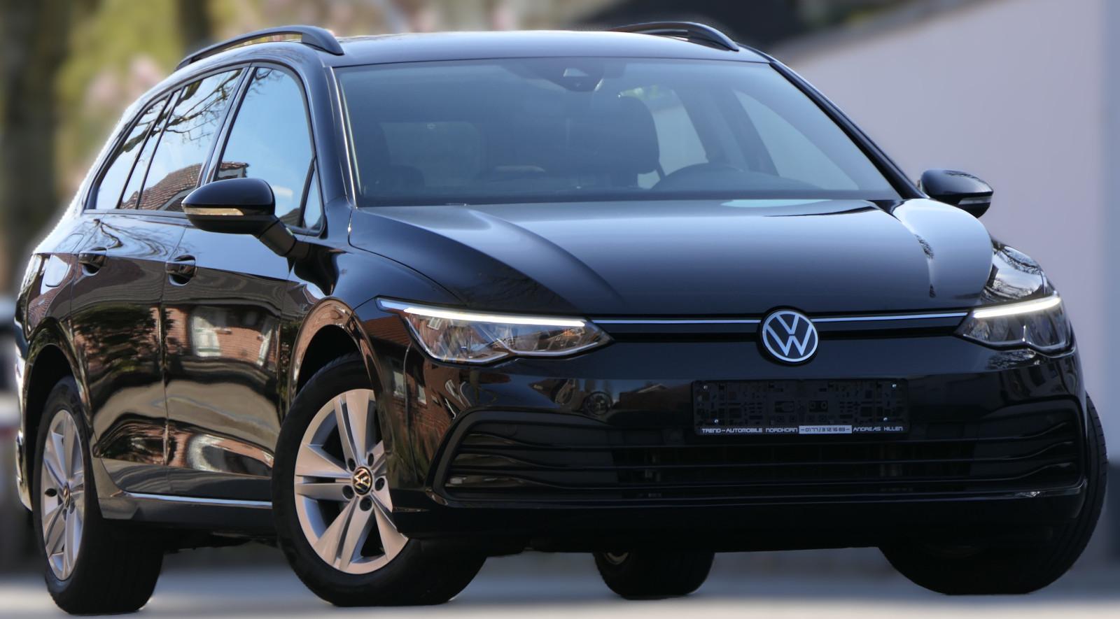 Volkswagen GOLF VIII+2,0 TDI+LIFE+DSG+ALU+NAVI+APP+ACC+AHK+