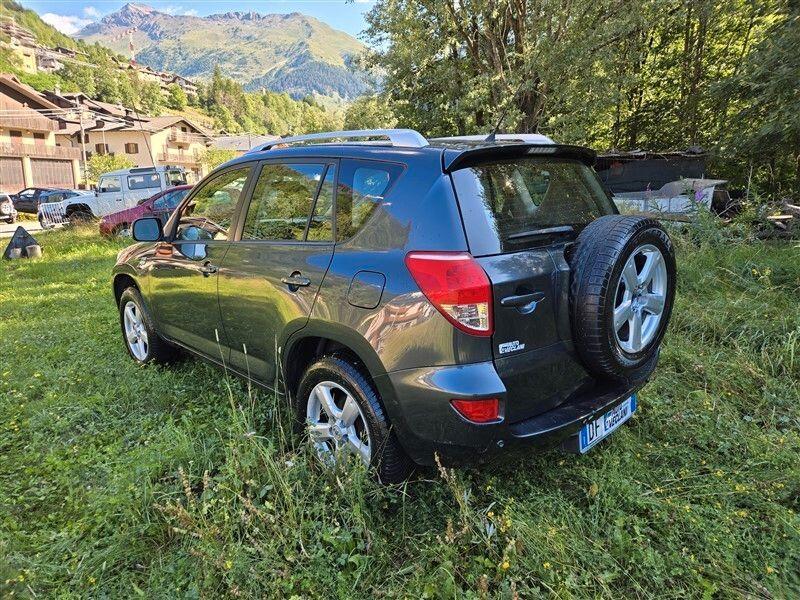 Toyota RAV4 2007 — engine 2.230 cm³, 136 HP (100kW)