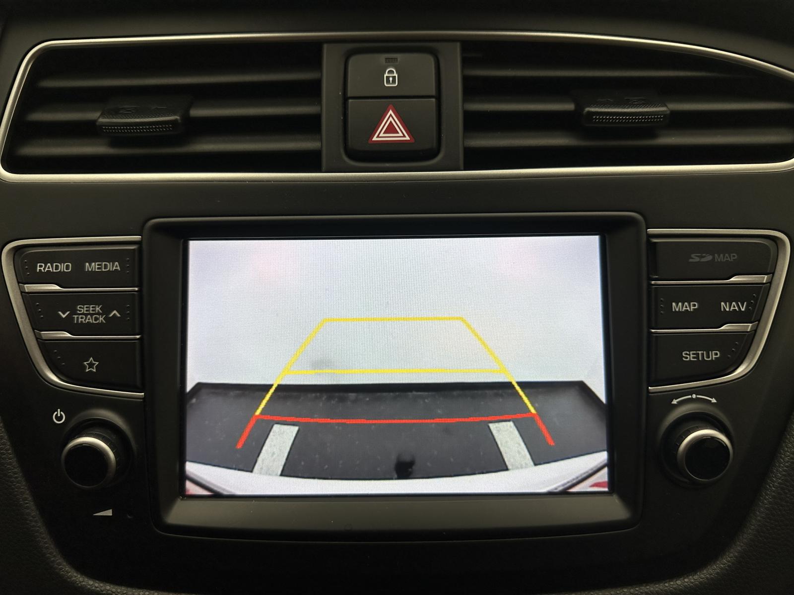 Hyundai i20 YES! Plus "NAVI-CAM-SITZH-MULTI-TEMPO-ALU", миниатюра 12