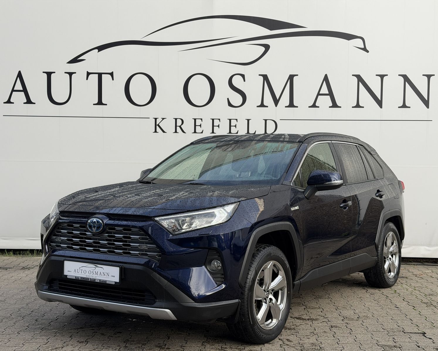 Toyota Toyota RAV 4 2.5 4x2 Hybrid Team Deutschland /PANO