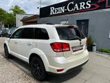 Fiat Freemont 2.0/83TKM/I.HD/7-SITZE/S-DACH/KAM/NAV/ - Fiat mit Diesel-Antrieb