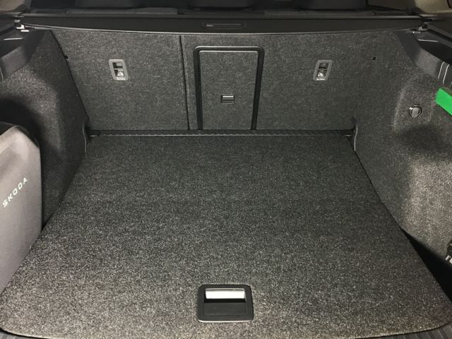 Fahrzeugabbildung Skoda Enyaq 60 Wärmepumpe/Navi/SHZ/Kamera/ACC/Keyless