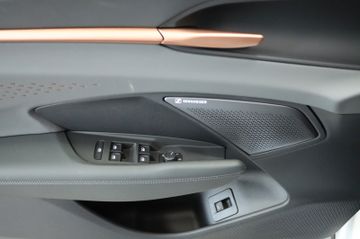 Cupra Terramar 1.5 eTSI AHK 360Grad HeadUP DCC