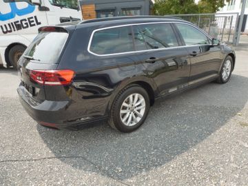 Volkswagen Passat Variant - 9