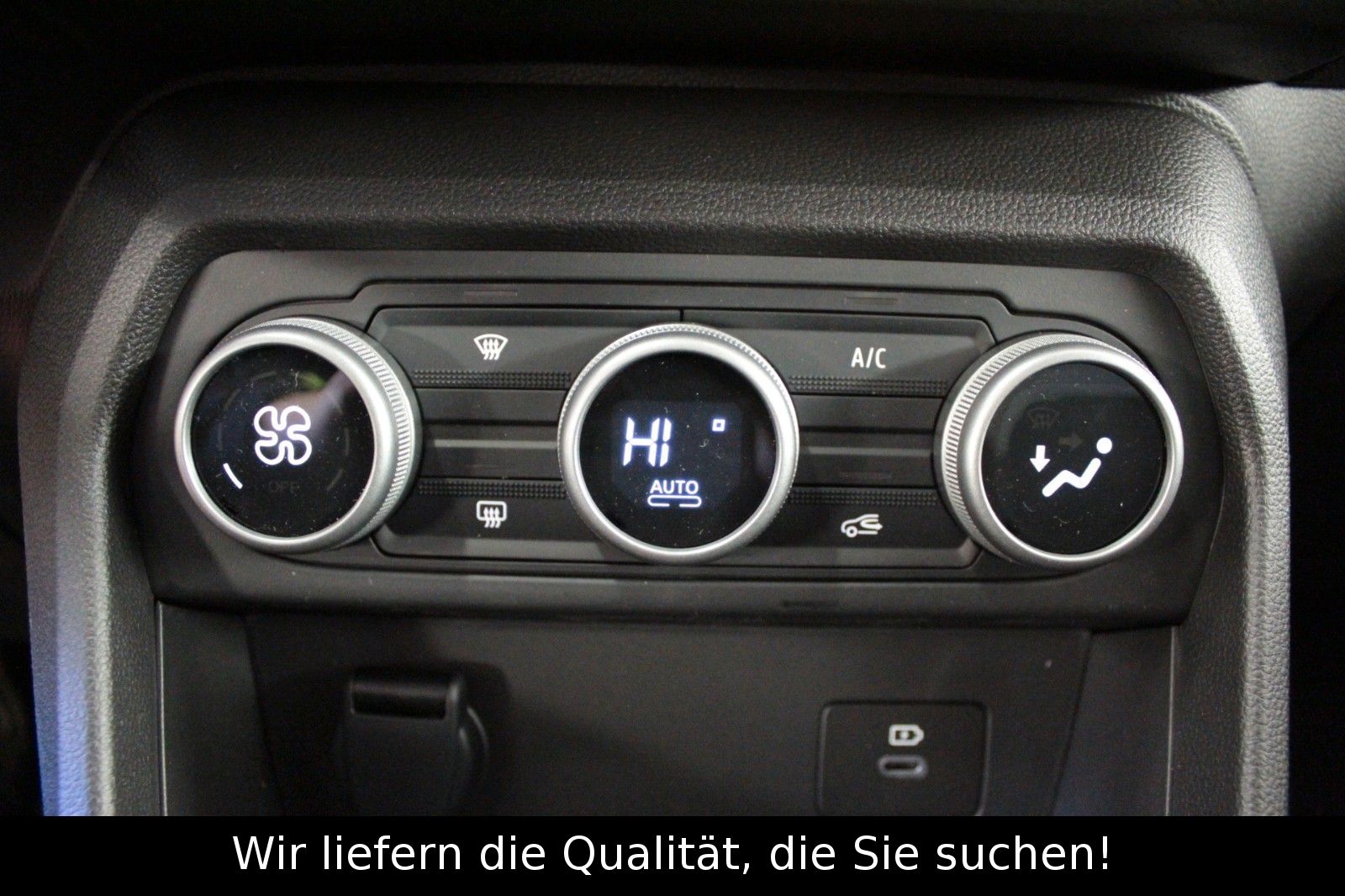 Fahrzeugabbildung Dacia Jogger Hybrid 140 Expression*7-Sitzer*