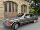 Mercedes-Benz 300 SE W126