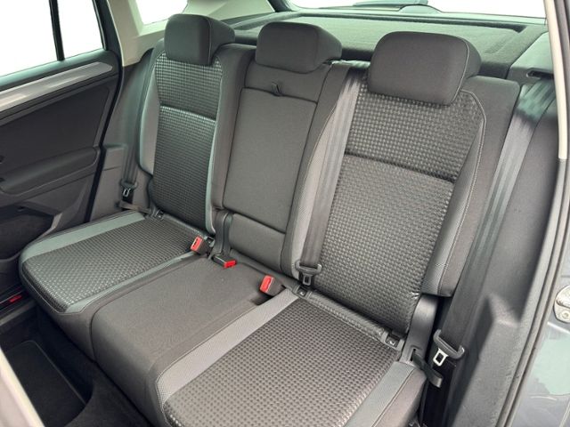 Volkswagen Tiguan - Bild 13