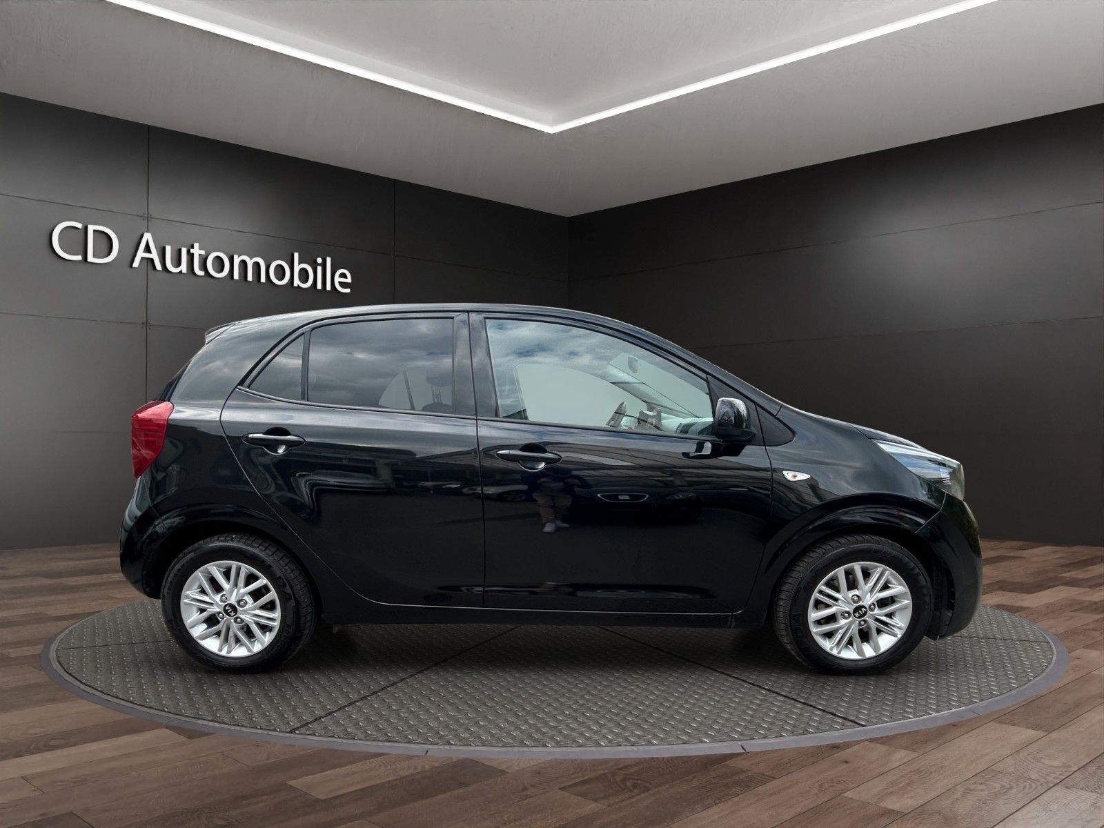 Fahrzeugabbildung Kia Picanto Automatik/Klima/Sitz+lenkrad Heiz/Kamara