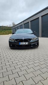 BMW 440i xDrive Coupé M Sport A M Sport - graue BMW 440
