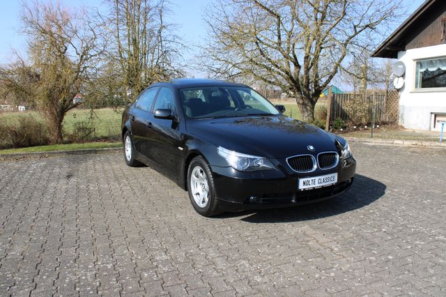 BMW E60 530i *1. Hand* *erst 106tkm.* *Leder* *PDC*