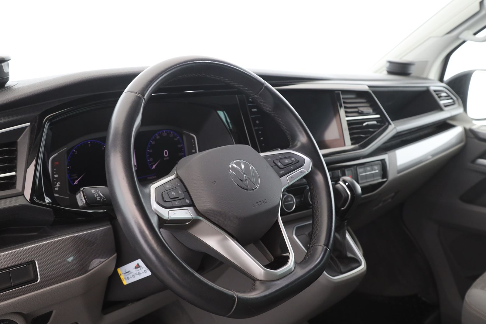 Volkswagen T6 California - Bild 14