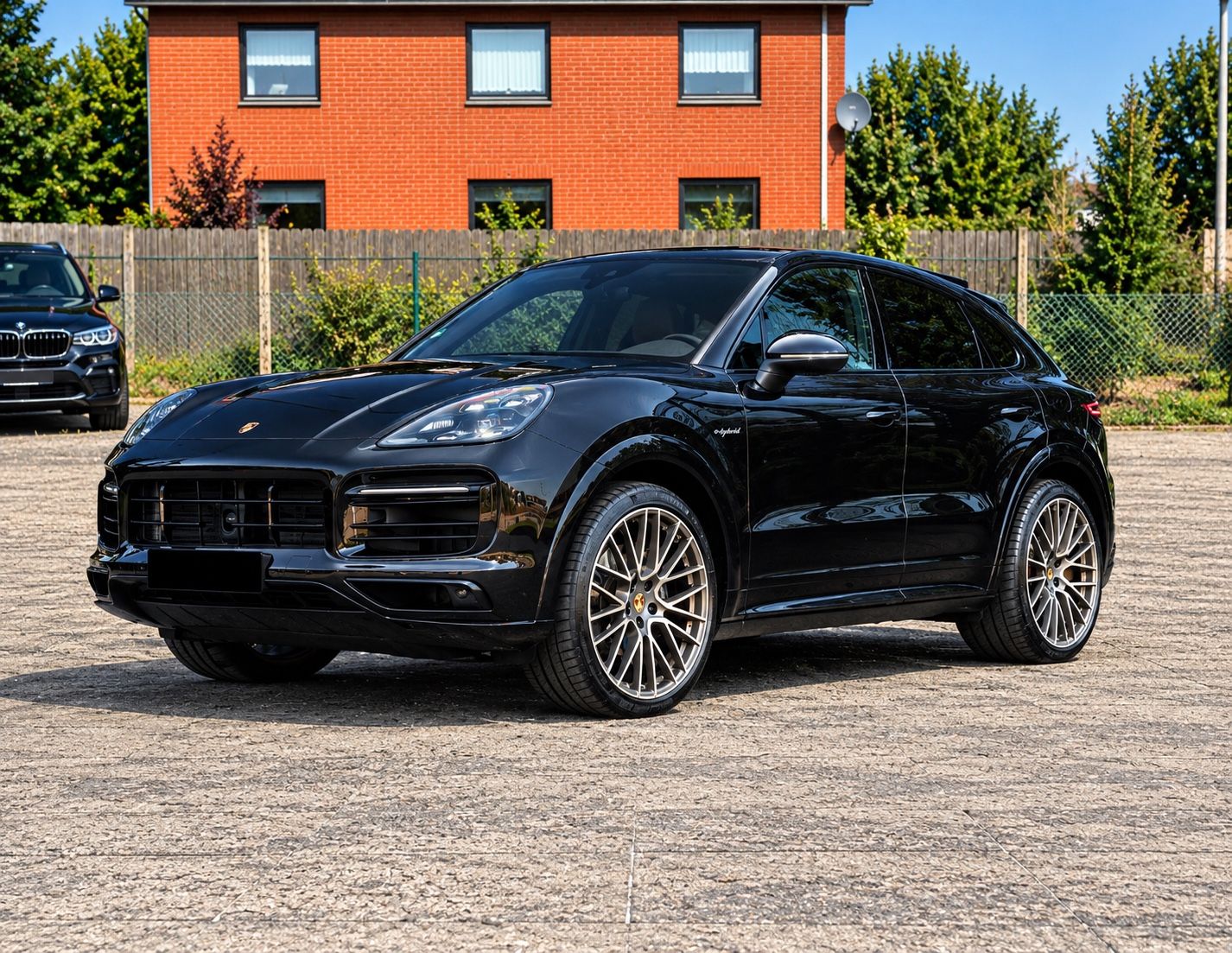 Porsche Cayenne Coupe E-Hybrid Sport Design*Pano*PASM*18