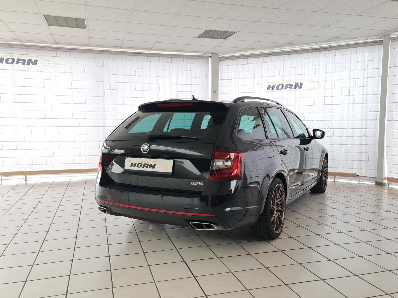 Skoda Octavia Combi RS, unfallfrei, Navi, Kamera, LED
