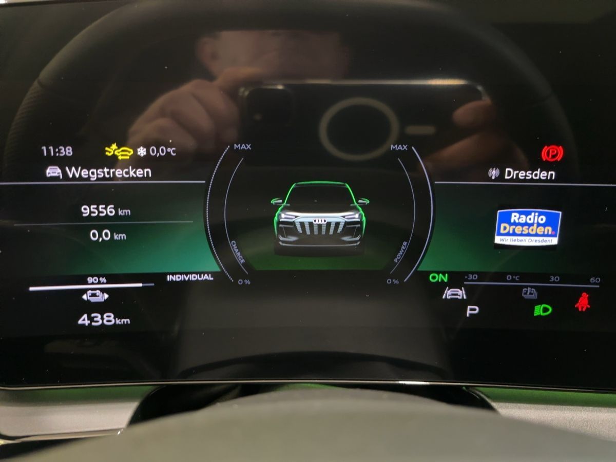 Audi SQ6 e-tron - Bild 15