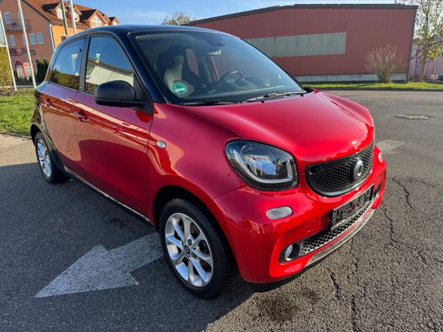 Smart ForFour Passion 66kW/Klima/Pano/PDC/SHZ/15TKM